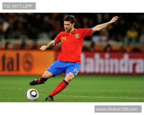 足球肘顶头的危害与防护措施探讨及其在比赛中的影响分析